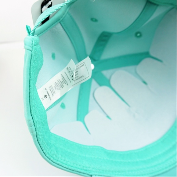 Lululemon | Adjustable Size Baller Hat LAST ONE! - Picture 6 of 8